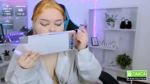 erica_love_ online show from February 23, 6:55 am