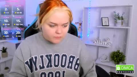 erica_love_ online show from March 1, 7:10 am