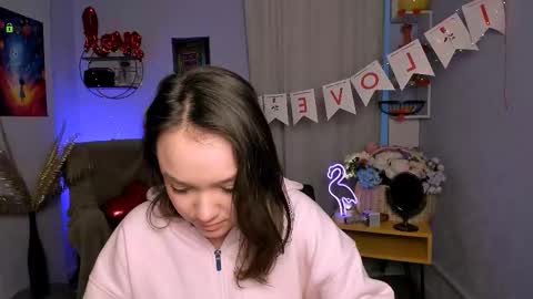 erica_star online show from February 13, 6:53 am