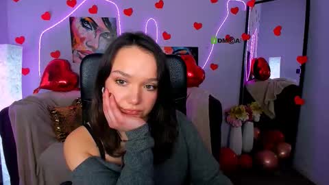 erica_star online show from February 18, 2:24 pm