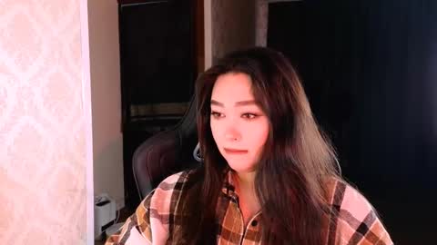 Erica Wayne online show from December 1, 2:27 am