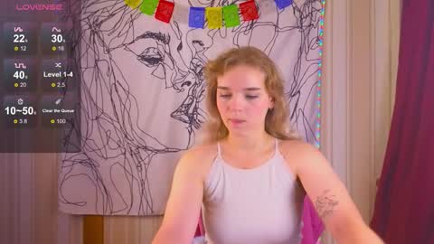 Erica Winterr online show from November 18, 3:34 am