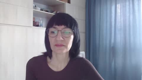 ericablack8 online show from February 5, 9:47 am