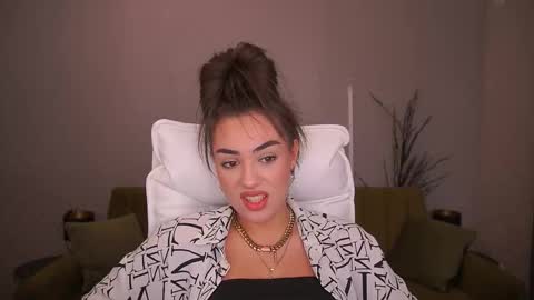 Erica online show from September 20, 1:23 pm