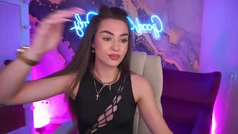 Erica online show from June 29, 1:00 pm