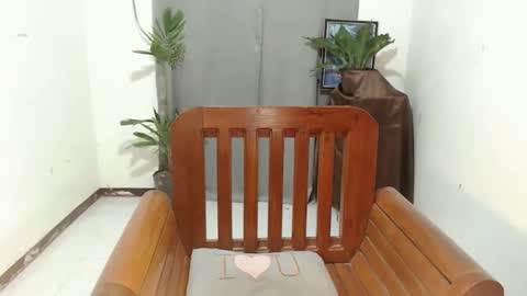 ericaxox1 online show from April 4, 9:23 pm