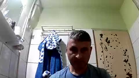 eric online show from December 6, 3:44 pm