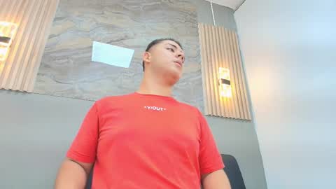 Erick online show from February 6, 9:18 pm