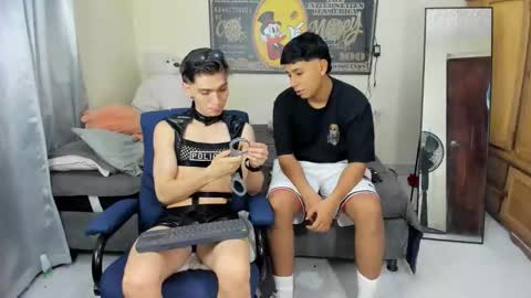 erick_de_rossee online show from November 1, 3:30 am