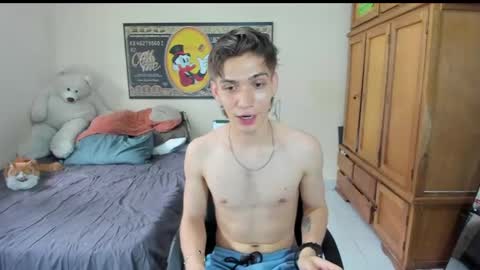 erick_de_rossee online show from March 27, 7:13 pm