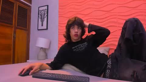 erick_ferrer online show from March 29, 11:16 pm