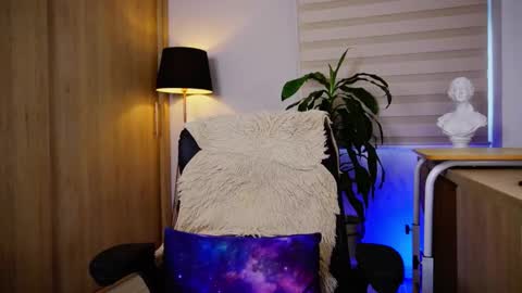 Erick Thompson online show from November 21, 3:44 pm