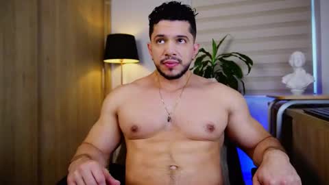 Erick Thompson online show from November 30, 7:40 pm