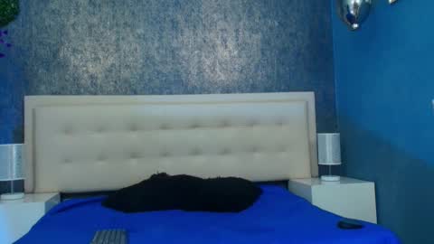   online show from September 13, 3:17 am