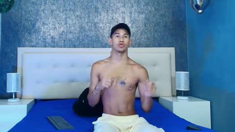   online show from September 22, 3:41 am