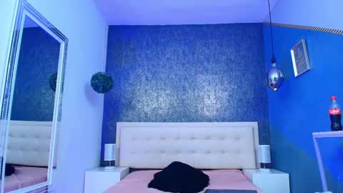   online show from October 2, 2:51 am