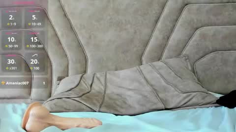 Snapshot of erickblaze_wm chatting on May 17, 10:44 am Erick online show from May 17, 10:44 am