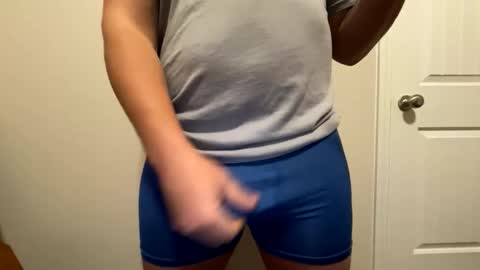 Snapshot of ericldavis71 chatting on February 5, 11:48 am ericldavis71 online show from February 5, 11:48 am