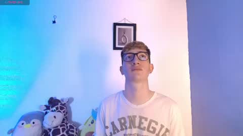 I am Erik online show from June 10, 8:30 pm