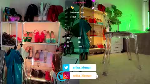 Snapshot of erika_kirman chatting on November 20, 3:01 pm Erika online show from November 20, 3:01 pm