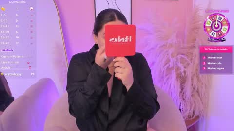 Erika Mendez online show from October 8, 7:11 pm