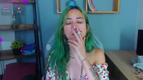 Snapshot of erika_stevens chatting on September 16, 8:54 pm E R I K A - SAGITARIO..... online show from September 16, 8:54 pm