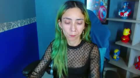 E R I K A - SAGITARIO..... online show from December 3, 12:18 am