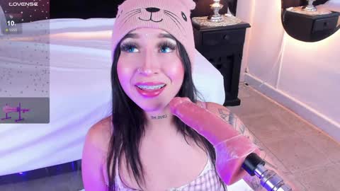 Eri  online show from December 28, 10:44 pm