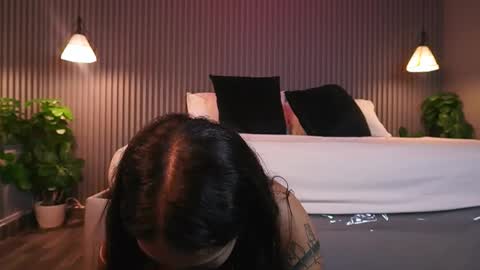 Eri  online show from March 29, 12:38 pm