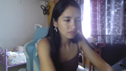 erina_1 online show from February 20, 4:14 pm