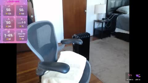 Snapshot of erinsanders chatting on February 1, 7:23 pm Brandi Rae online show from February 1, 7:23 pm