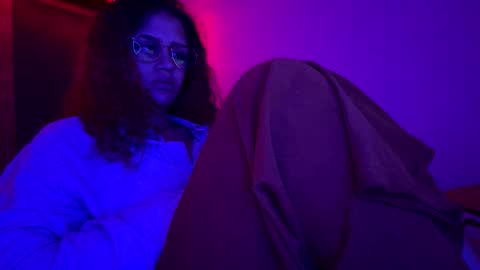 Gabs online show from May 4, 12:01 pm