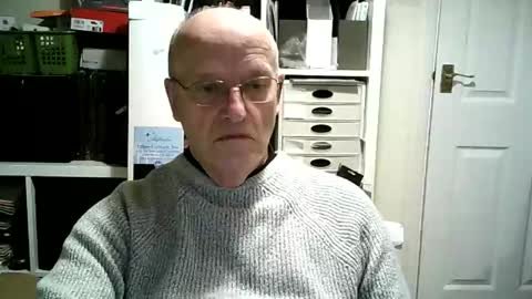 Snapshot of erman1955 chatting on January 5, 10:35 pm erman1955 online show from January 5, 10:35 pm