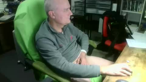 ernello online show from November 8, 11:14 pm