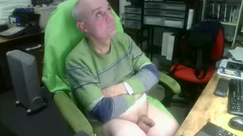 ernello online show from December 13, 9:31 pm