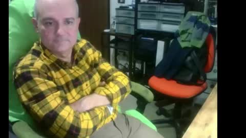 ernello online show from January 7, 7:49 pm