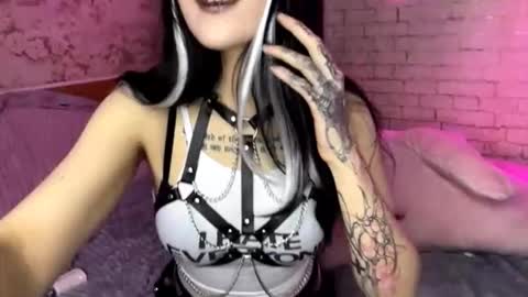 Nina online show from February 18, 11:06 am