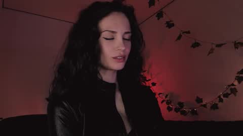 erohaze online show from October 10, 3:22 pm