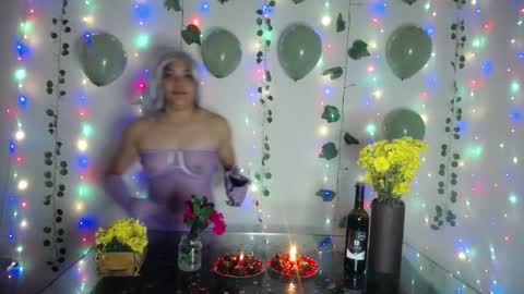 Eros Smith online show from January 8, 2:14 pm