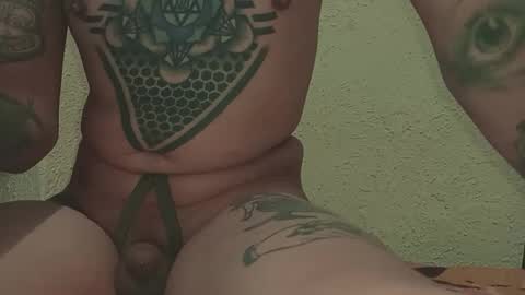 Snapshot of eros_infarm chatting on December 2, 9:24 am Eros babe online show from December 2, 9:24 am