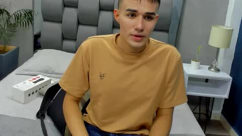 Eros Mancini online show from November 23, 3:28 am