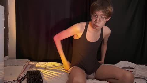 Snapshot of eroslove90 chatting on October 11, 2:33 am eroslove90 online show from October 11, 2:33 am