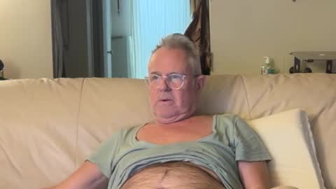 eros online show from October 19, 11:49 pm