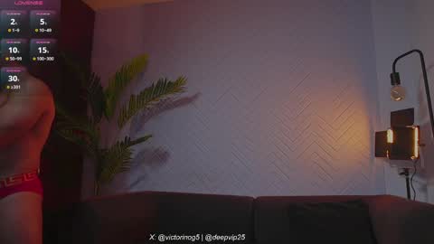 eroswolf online show from March 31, 10:32 pm