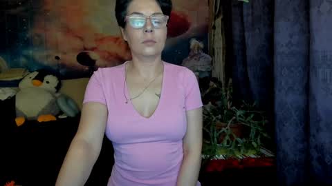 Snapshot of erotic_dessire chatting on January 17, 6:33 pm Eve online show from January 17, 6:33 pm