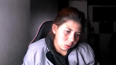 Sara online show from February 3, 8:19 am