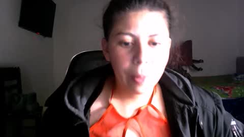 Sara online show from April 18, 4:49 am