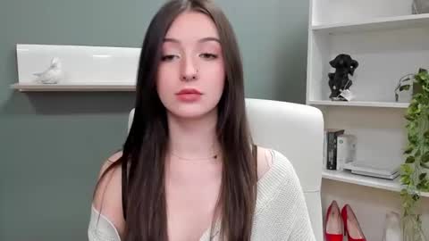 Leah online show from December 30, 11:26 am