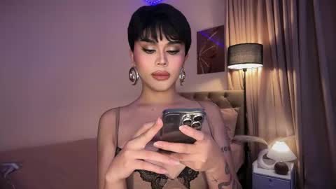 monica online show from July 8, 6:45 pm