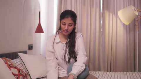 Hi Im Lori  online show from February 21, 9:10 am